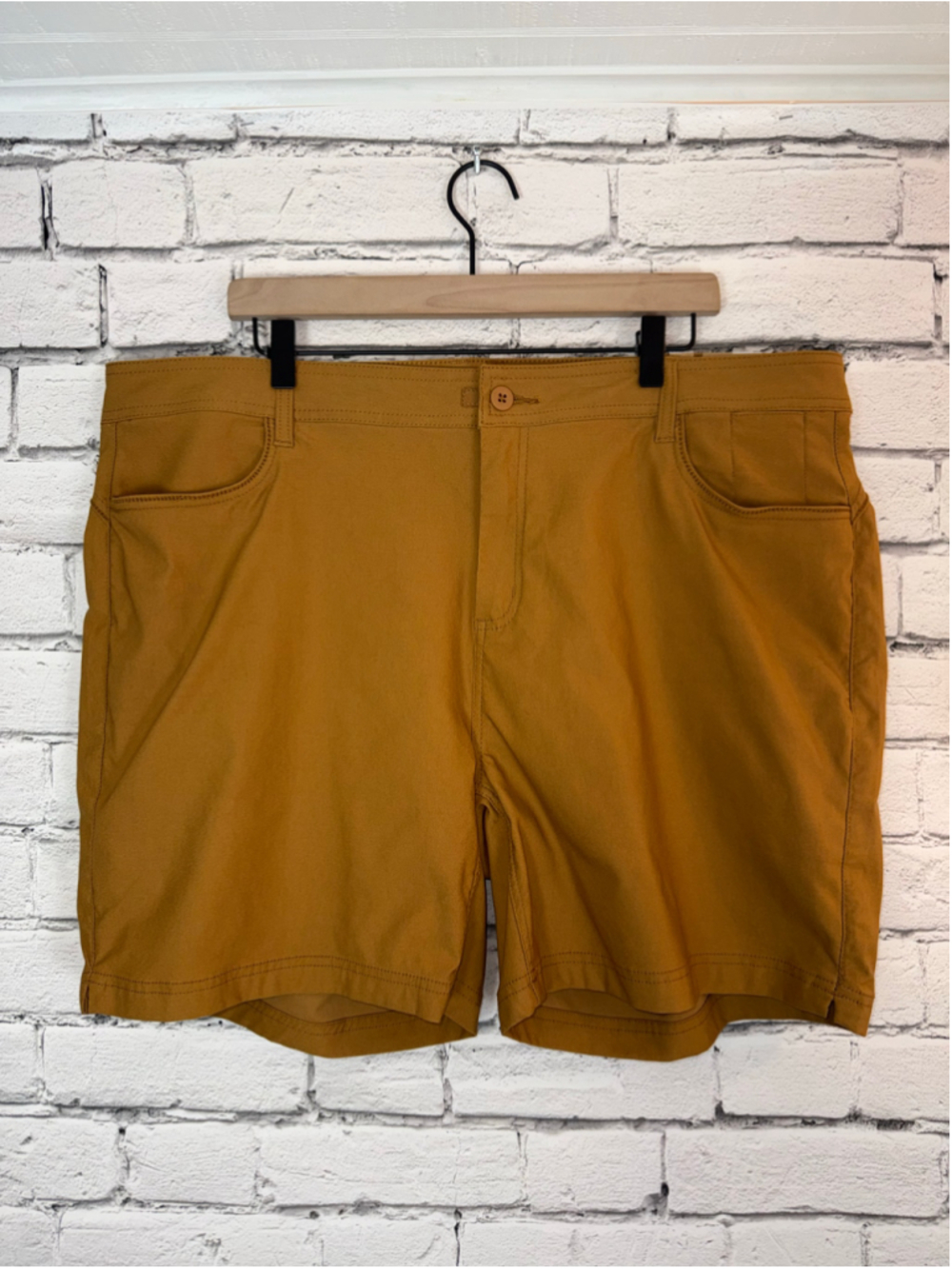 Women's Prana Shorts size 20W Mustard Yellow Halle Short Plus II 7’ Inseam NWT - Picture 5 of 16